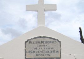 Plaque mortuaire de Masséna Desbonnes au cimetière de Terre-de-Haut
